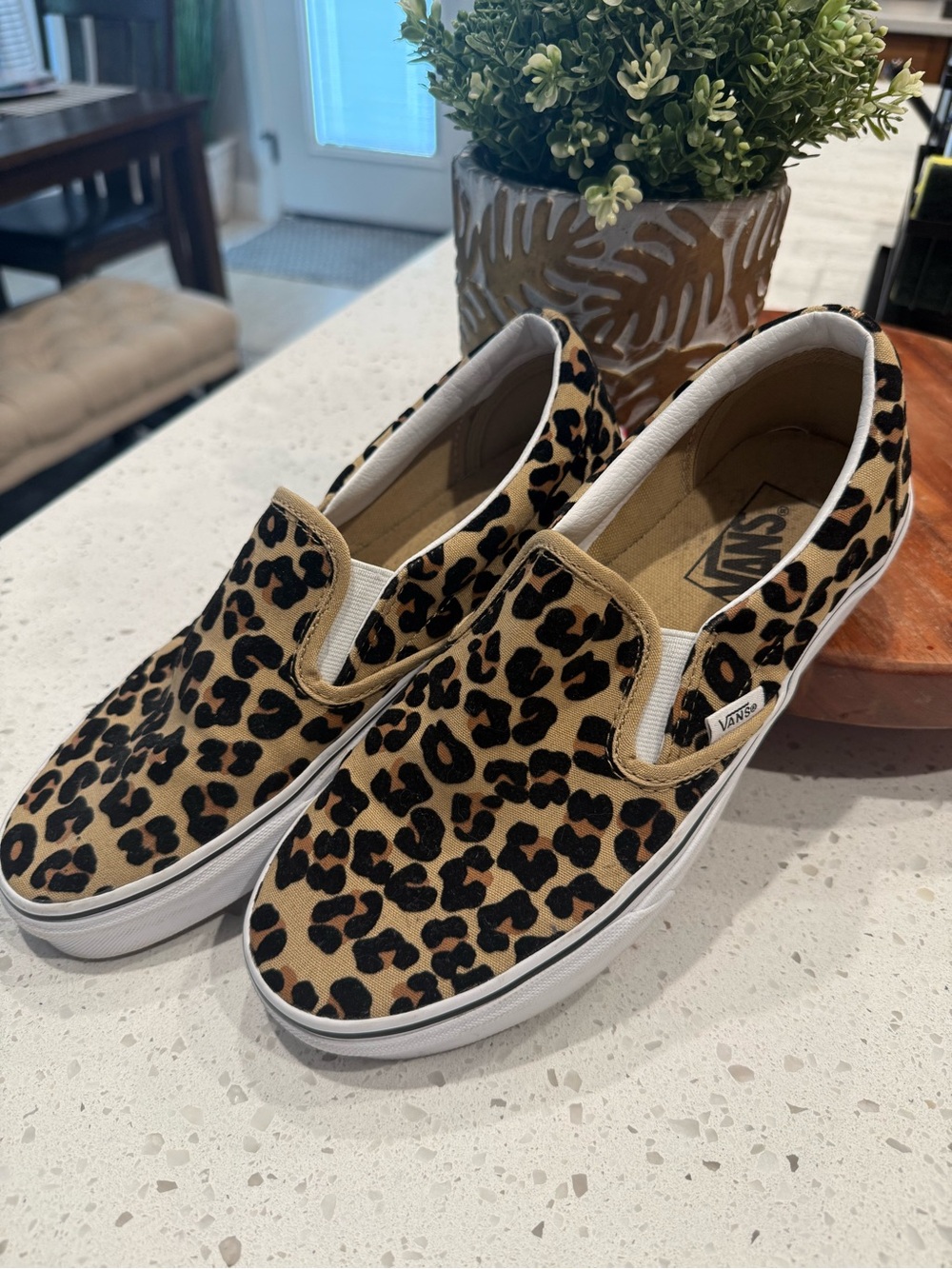 Vans Leopard Print Slip On women size 9 Sneakers in Black and Tan